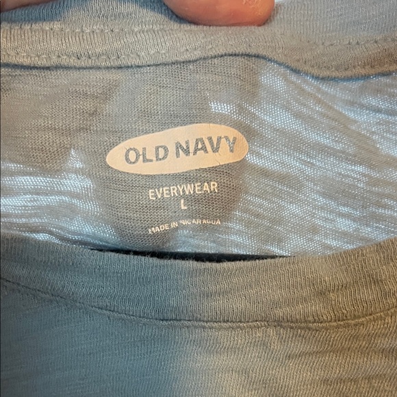 Old Navy Everywear Graphic Tee, Size L - Picture 2 of 3
